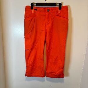 Patagonia Venga Rock Capris orange coral‎ color women's size 6